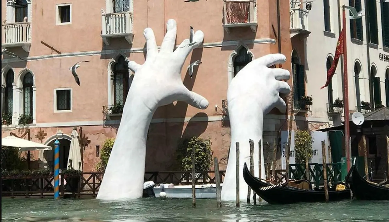 Susy Biennale Apartment - Canal View And Garden Venedig